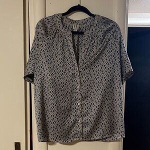 White House Black Market Black and White Blouse